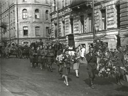 Похороны И.Г. Зубкова. Ленинград, Невский проспект, 1944